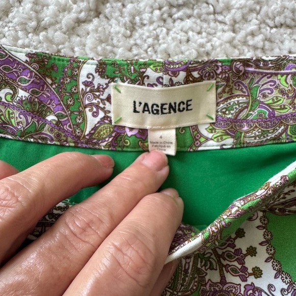 L'AGENCE Vittoria Green Paisley High Waisted Shorts Size 4 - Picture 9 of 14